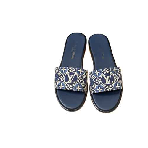 Louis Vuitton Lily Colle