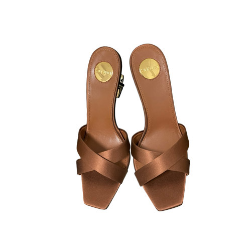 حذاء Mule ساتان بني شوكو