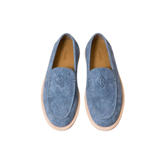 Hermès-Inspired Dusty Bl