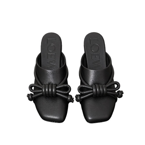 حذاء Loewe مسطح بدون كعب