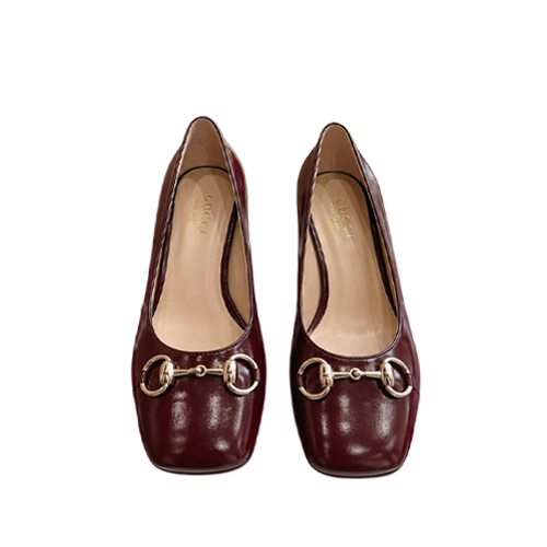 حذاء Gucci-Inspired من ا